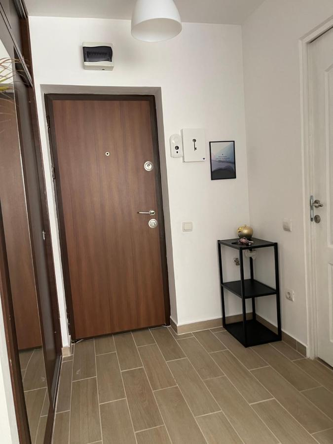 Zeini - Garsoniera Constanta Apartment Luaran gambar